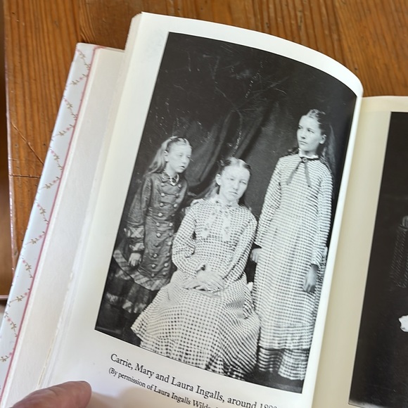 Laura Ingalls book hardcover - Picture 3 of 4